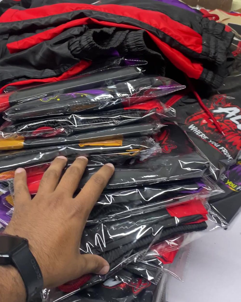 Packing at the Fixen factory in Sialkot